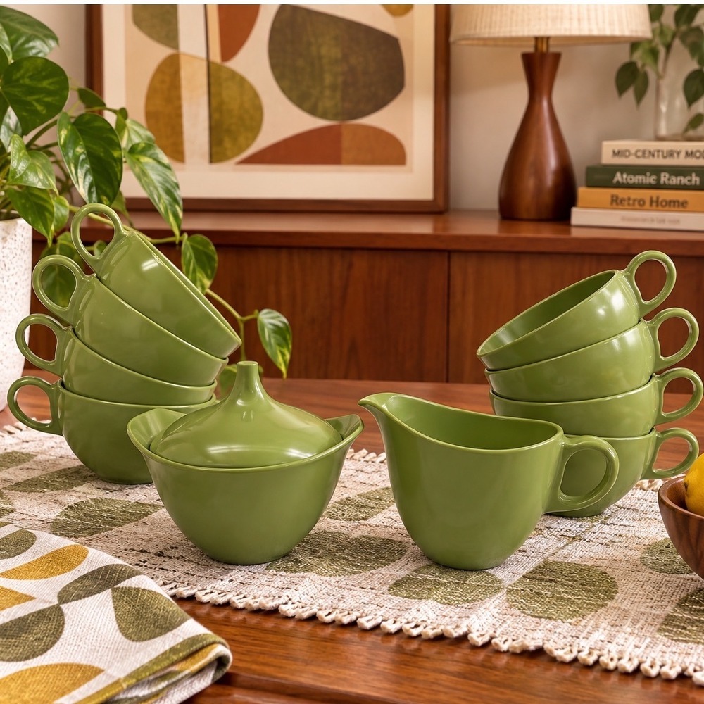 VTG Oneida OD Avocado Green Melamine Coffee Set 8 Cups Creamer Sugar MCM Retro